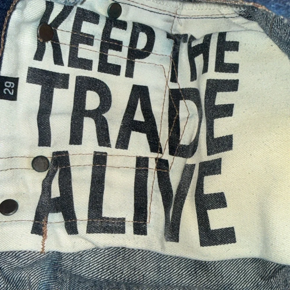 ROGUE TERRITORY SK Japanese Selvedge Faded Raw Blue Denim Jeans USA Men's 29
